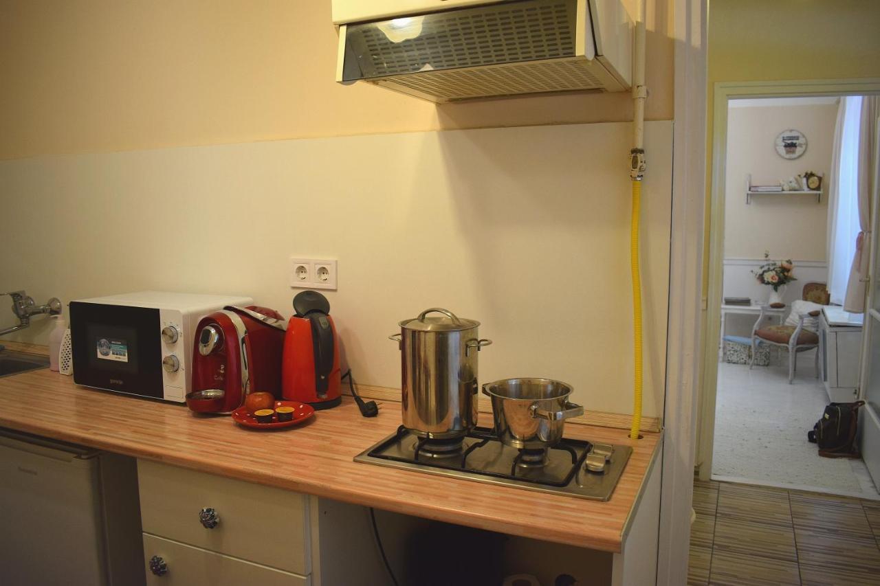 Malomszeg Apartman بيتْش المظهر الخارجي الصورة