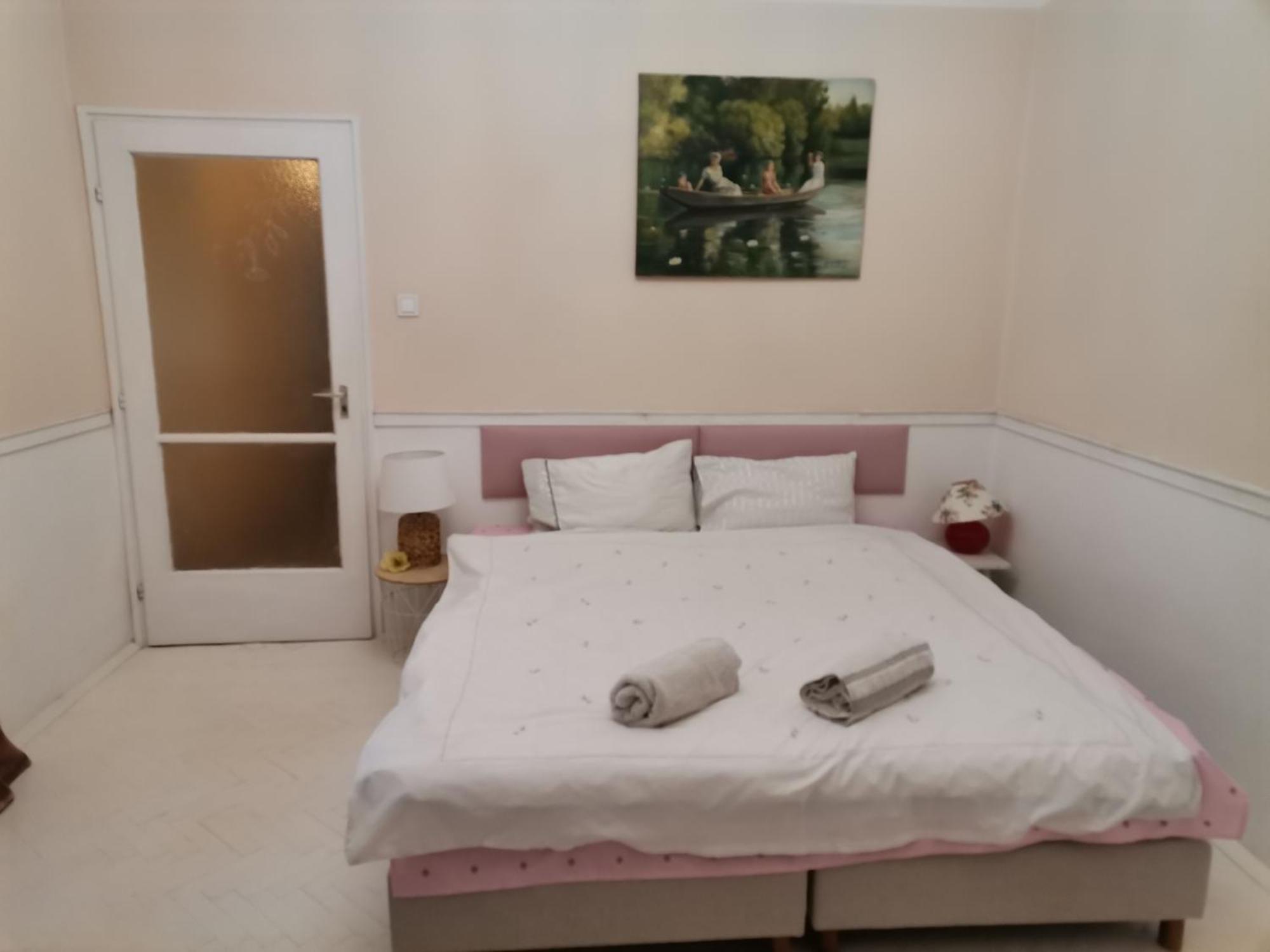 Malomszeg Apartman بيتْش المظهر الخارجي الصورة